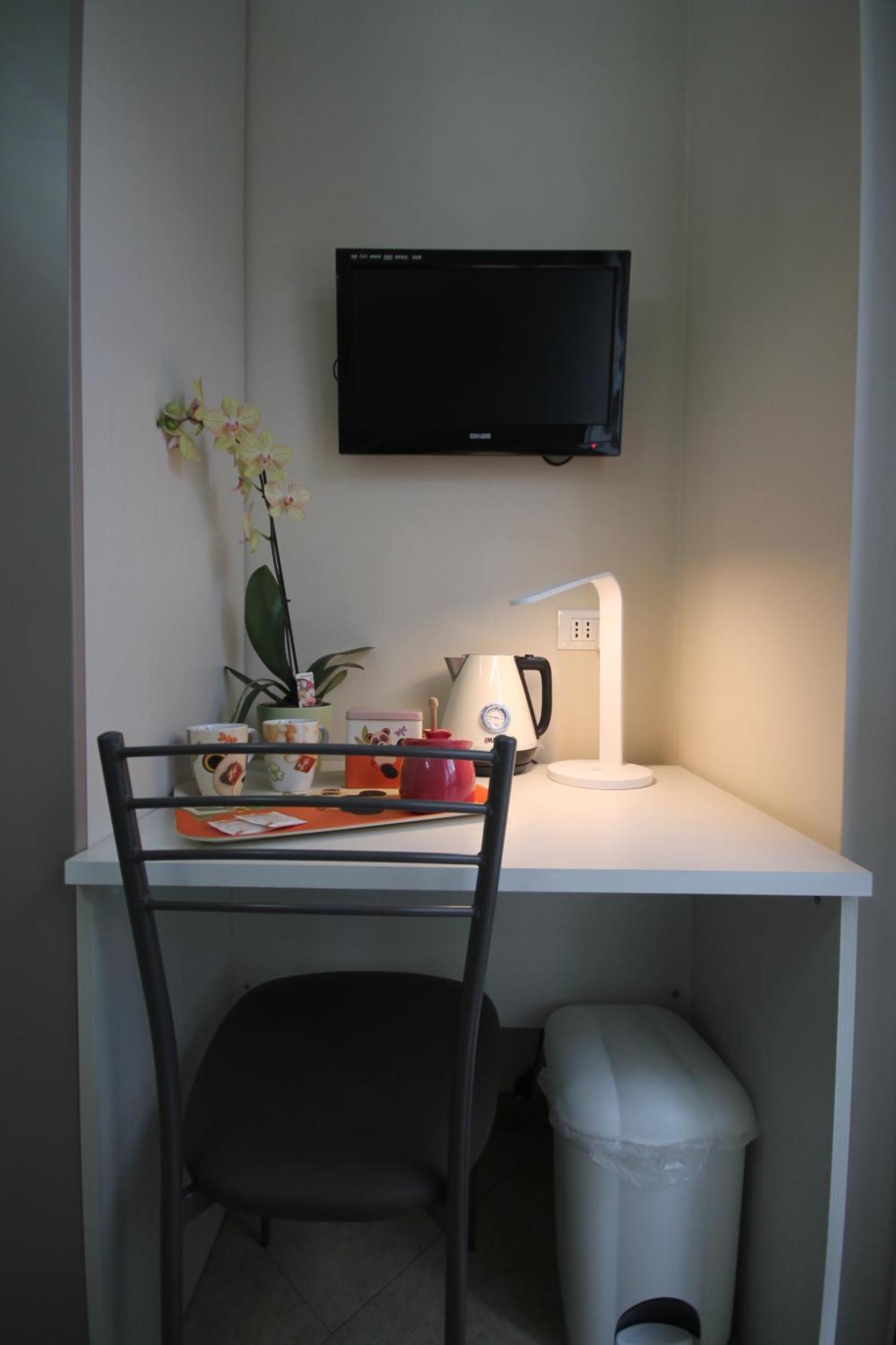 Bergamo Easy Airport Apartment Luaran gambar