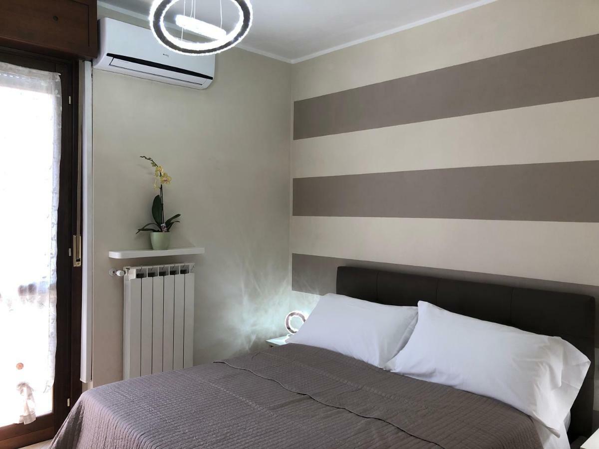 Bergamo Easy Airport Apartment Luaran gambar